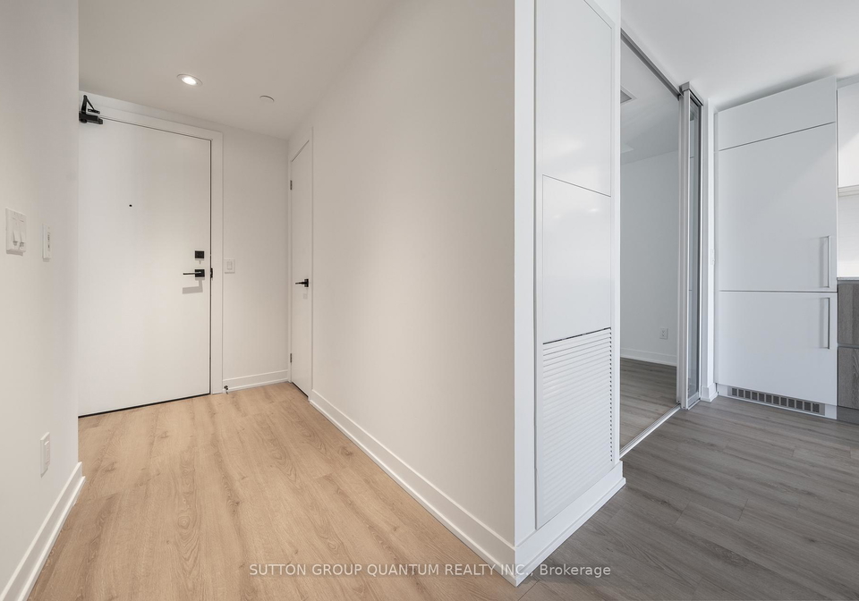 319-jarvis-street-toronto-ontario-c12628106