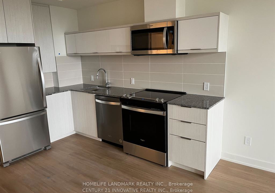 10-deerlick-court-e-north-york-ontario-c12628198