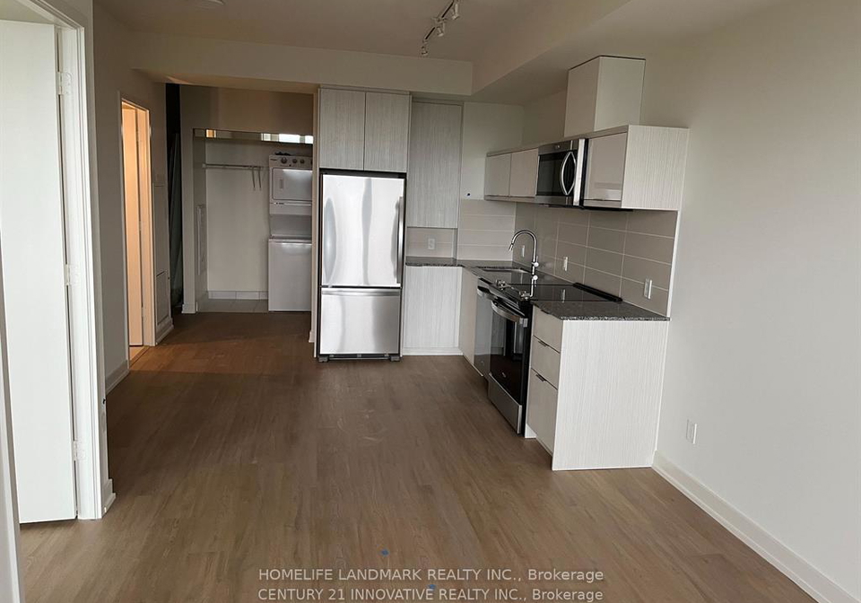 10-deerlick-court-e-north-york-ontario-c12628198