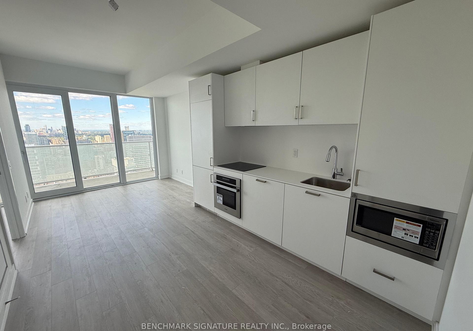 88-queen-street-e-toronto-ontario-c12628642