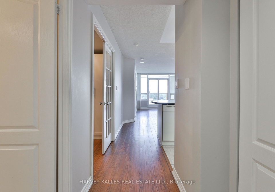 8-rean-drive-north-york-ontario-c12628696