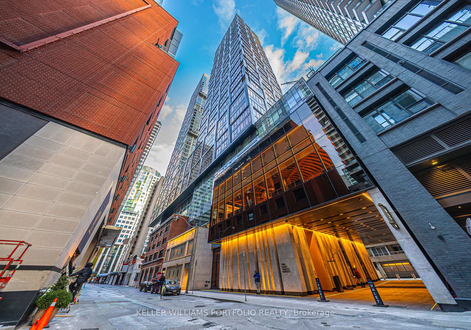 35-mercer-street-toronto-ontario-c12628784