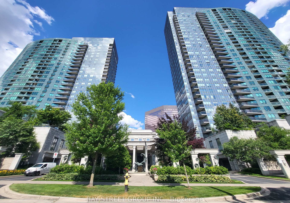 15-greenview-avenue-toronto-ontario-c12629084