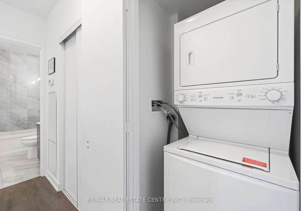 30-ordnance-street-toronto-ontario-c12629182