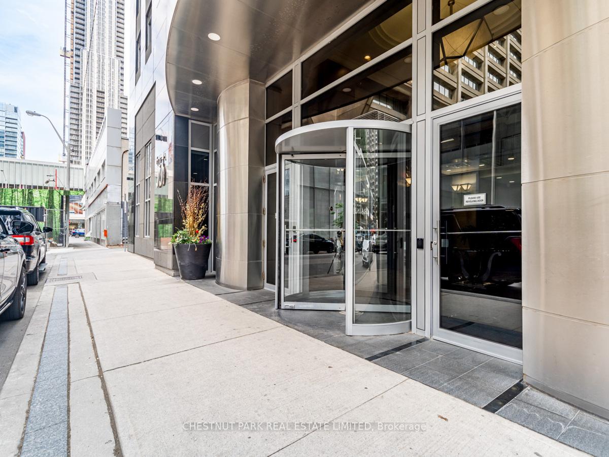 35-balmuto-street-toronto-ontario-c12629346