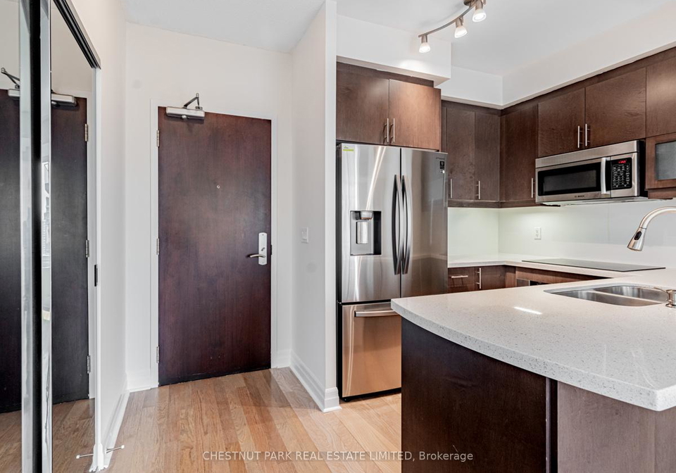 35-balmuto-street-toronto-ontario-c12629346