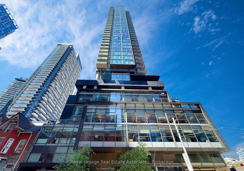 290-adelaide-street-w-toronto-ontario-c12629548