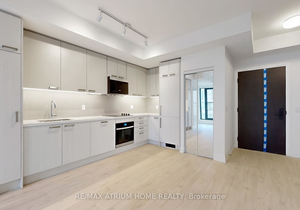 20-soudan-avenue-toronto-ontario-c12629708