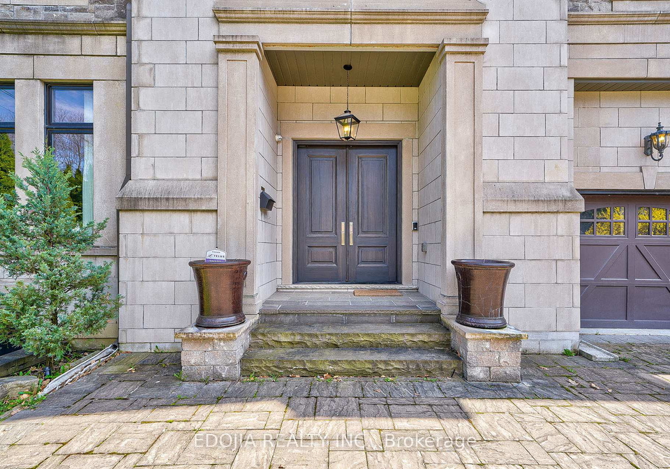 141-highland-crescent-north-york-ontario-c12629868