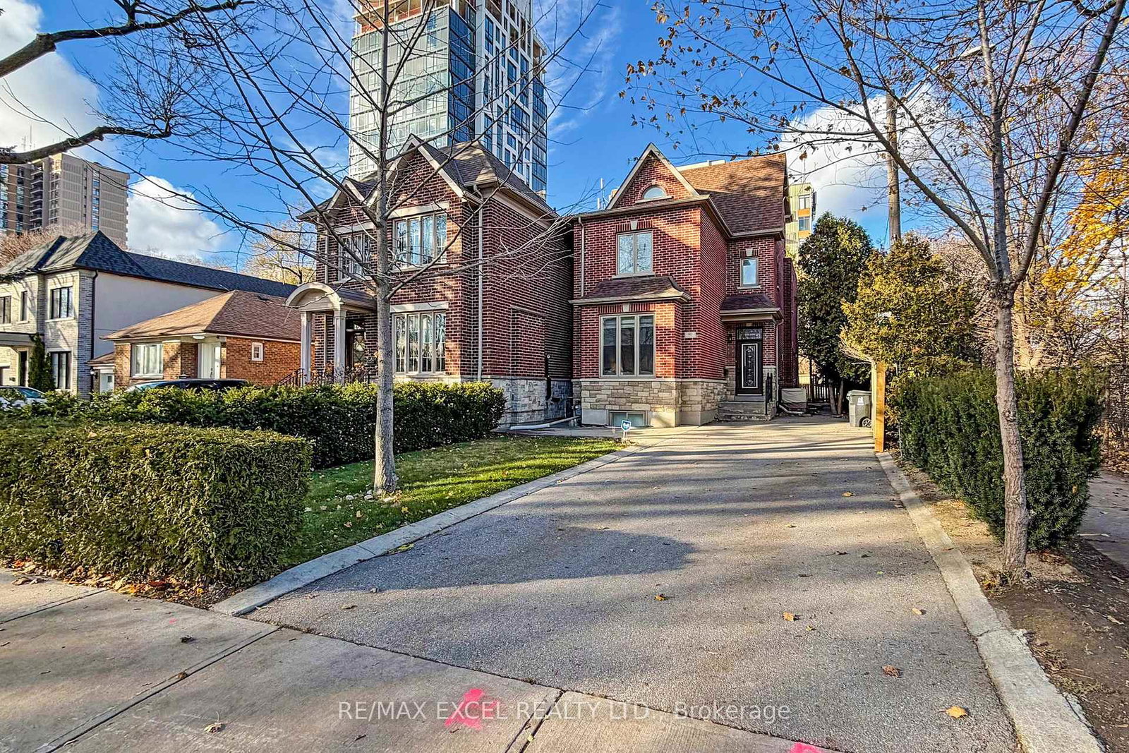 90-fairleigh-crescent-toronto-ontario-c12629984