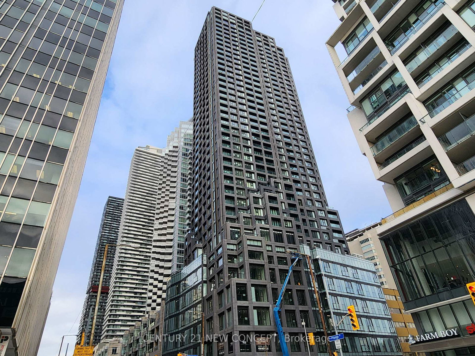 20-soudan-avenue-toronto-ontario-c12629992