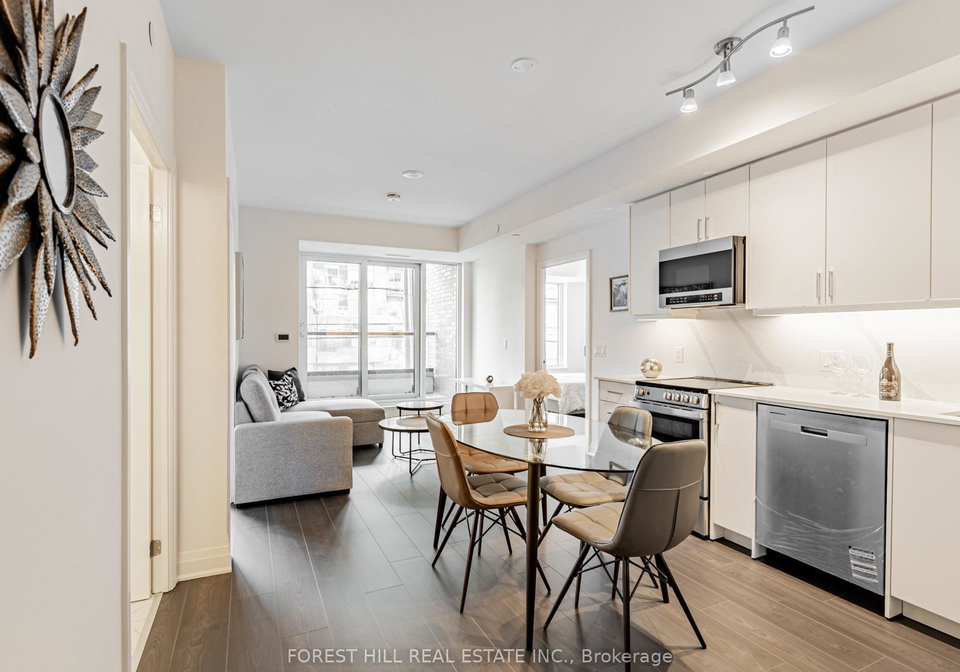 700-sheppard-avenue-w-toronto-ontario-c12630020