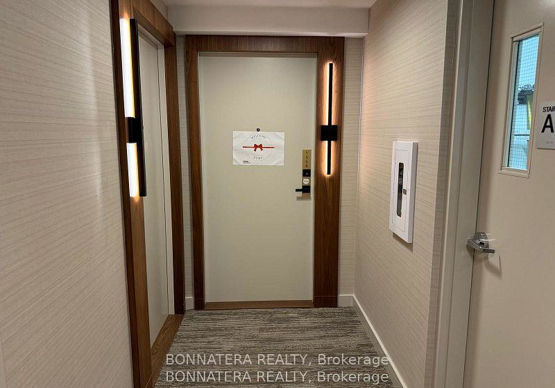 327-king-street-w-toronto-ontario-c12630198