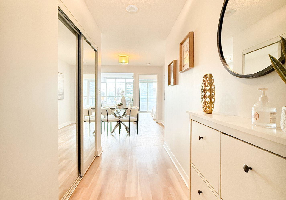 10-capreol-court-toronto-ontario-c12630402