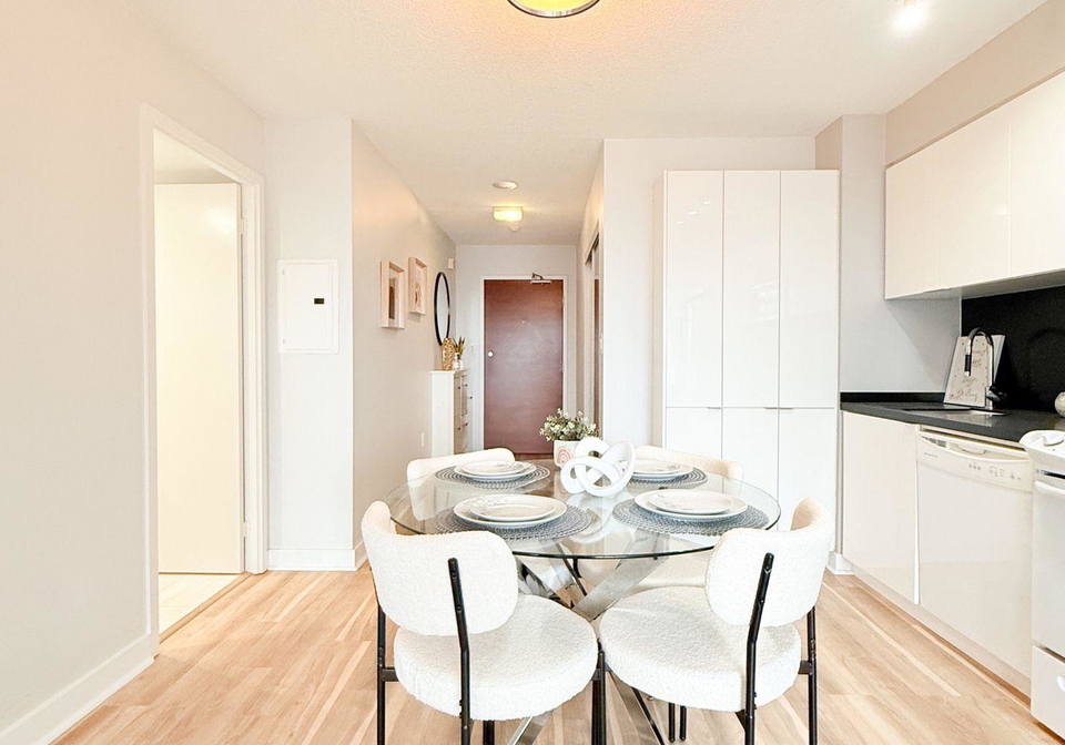 10-capreol-court-toronto-ontario-c12630402