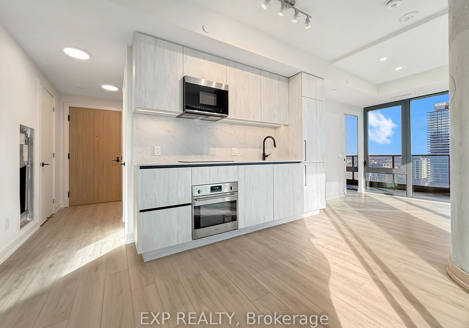 35-parliament-street-toronto-ontario-c12630558