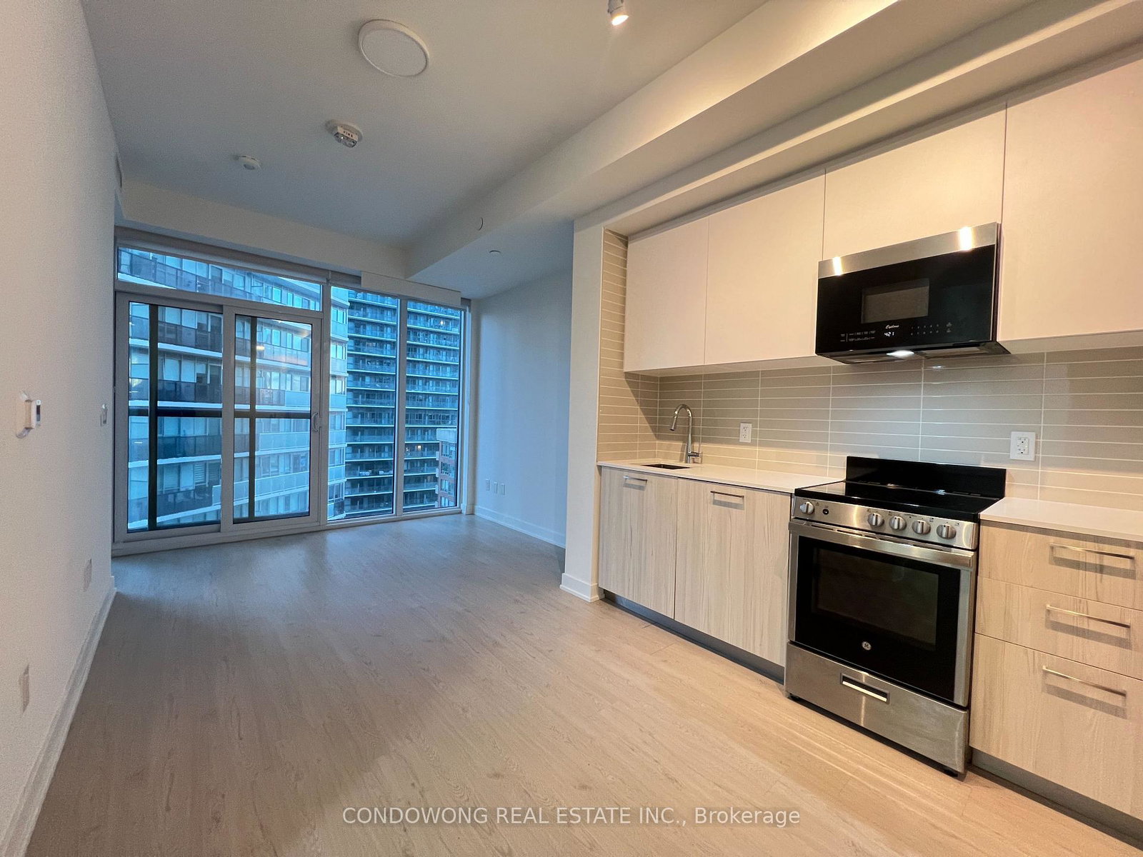 65-mutual-street-toronto-ontario-c12631346