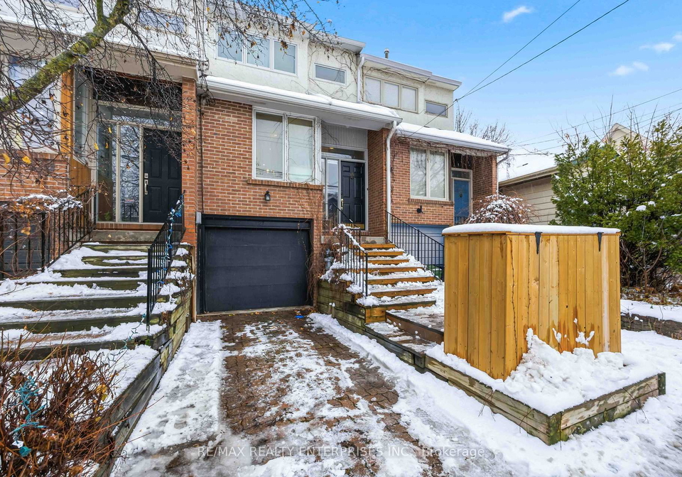 121-montgomery-avenue-toronto-ontario-c12631390