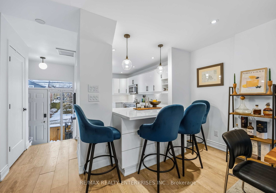 121-montgomery-avenue-toronto-ontario-c12631390
