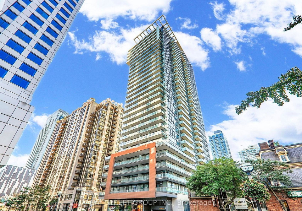 8-mercer-street-toronto-ontario-c12631402