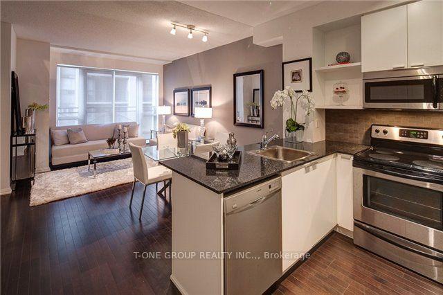 35-hayden-street-toronto-ontario-c12631484
