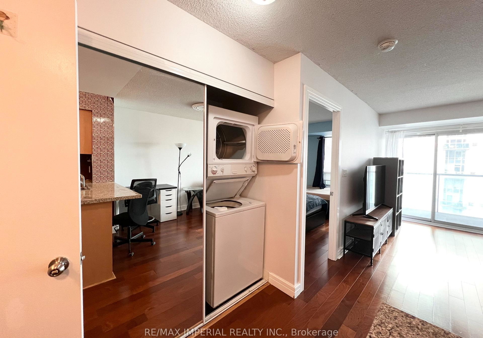 18-harrison-garden-boulevard-north-york-ontario-c12632020