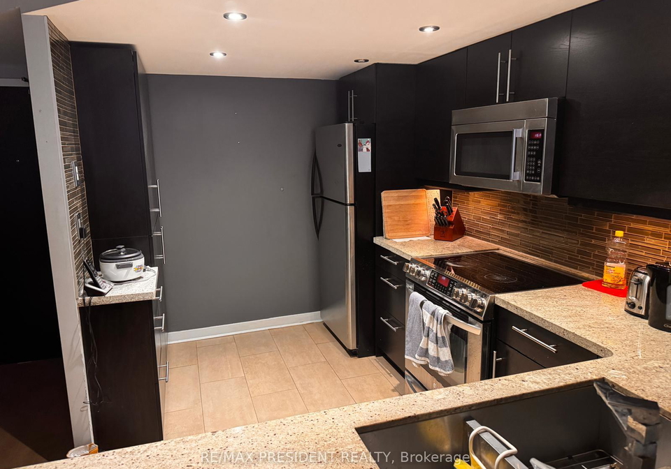 60-homewood-avenue-toronto-ontario-c12632178