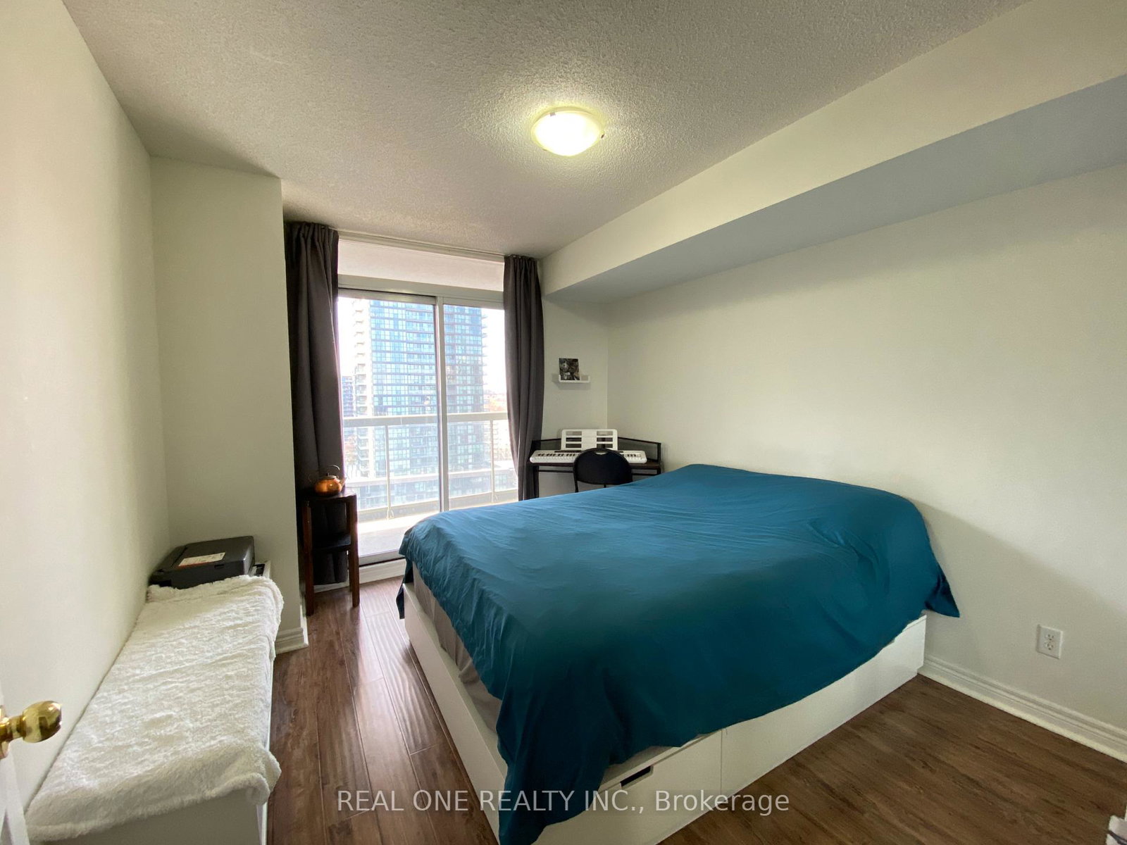 28-empress-avenue-north-york-ontario-c12632278