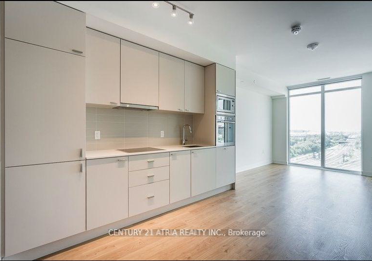 27-bathurst-street-toronto-ontario-c12632568