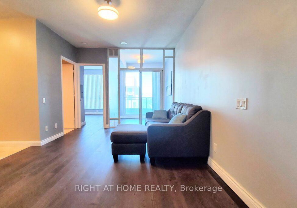 60-byng-avenue-north-york-ontario-c12632586