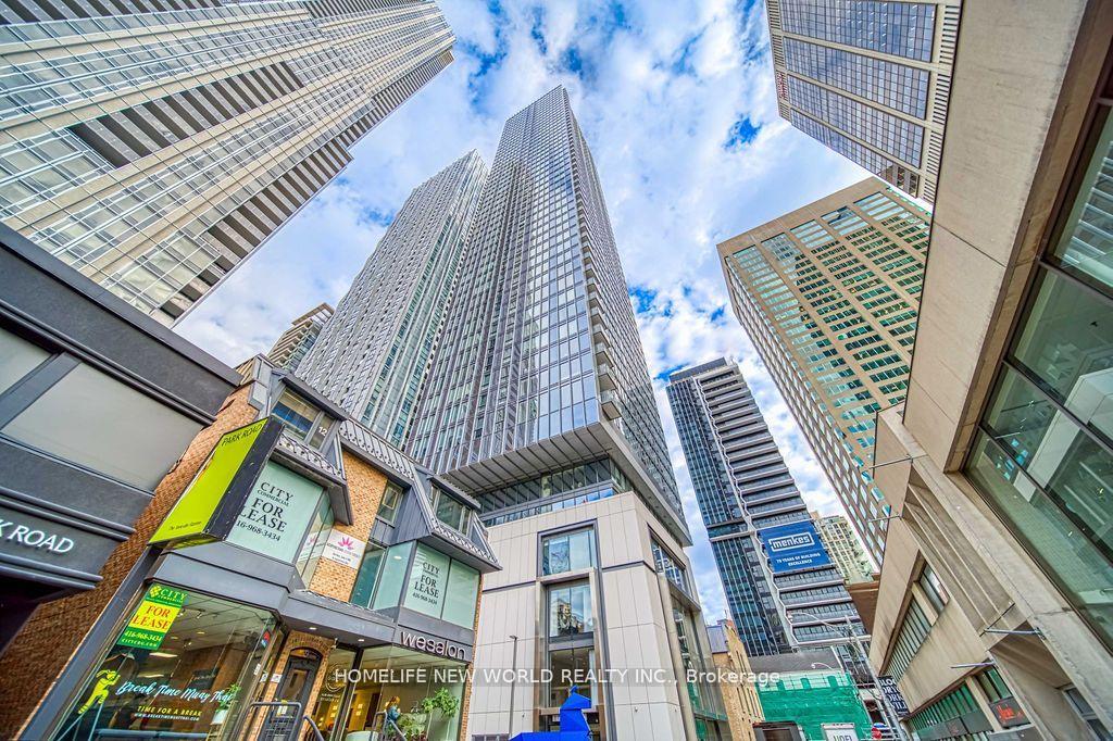 8-cumberland-street-toronto-ontario-c12632928