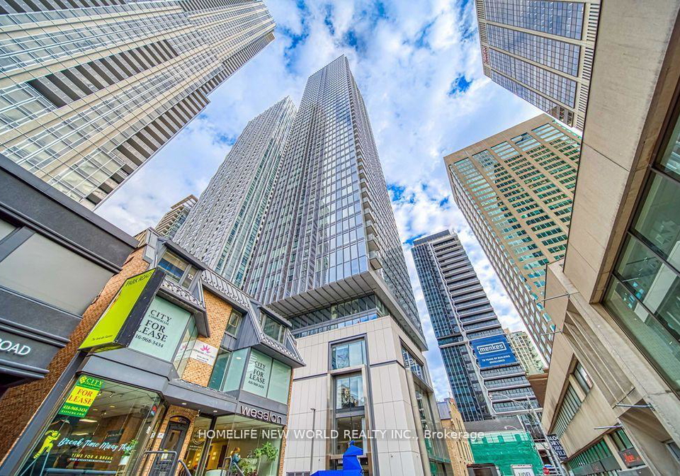 8-cumberland-street-toronto-ontario-c12632928