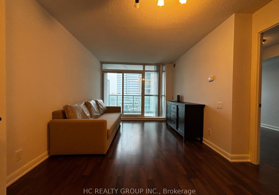 17-anndale-drive-north-york-ontario-c12632970