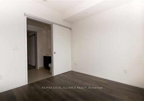 159-dundas-street-e-toronto-ontario-c12633134
