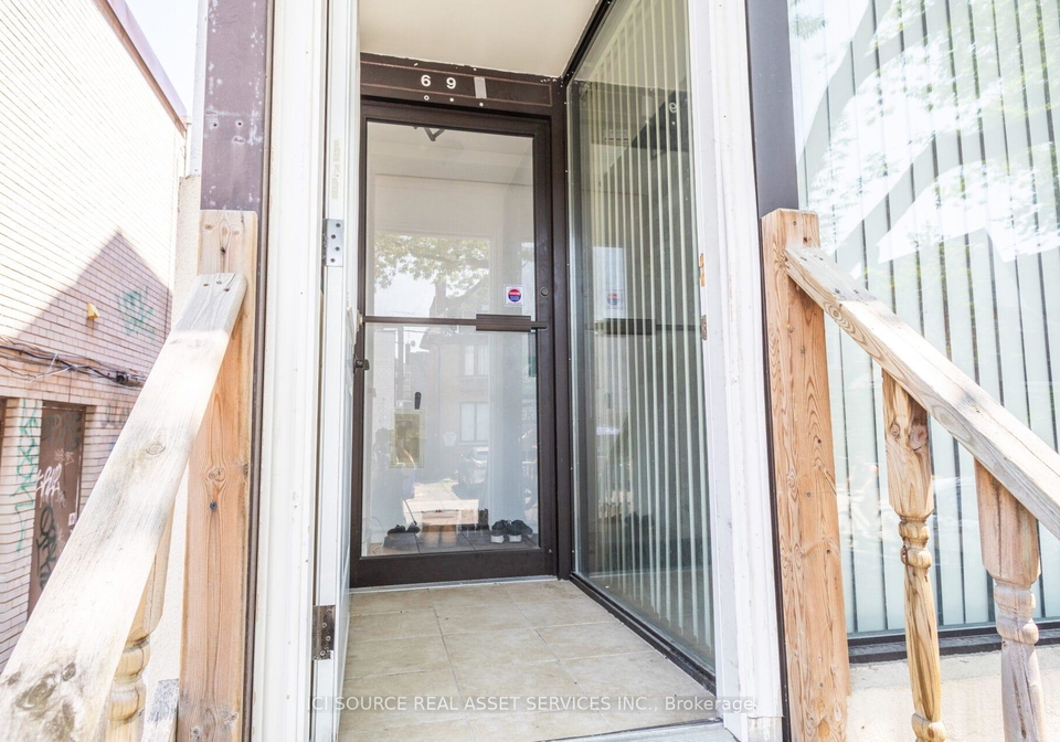 693-euclid-avenue-toronto-ontario-c12633164