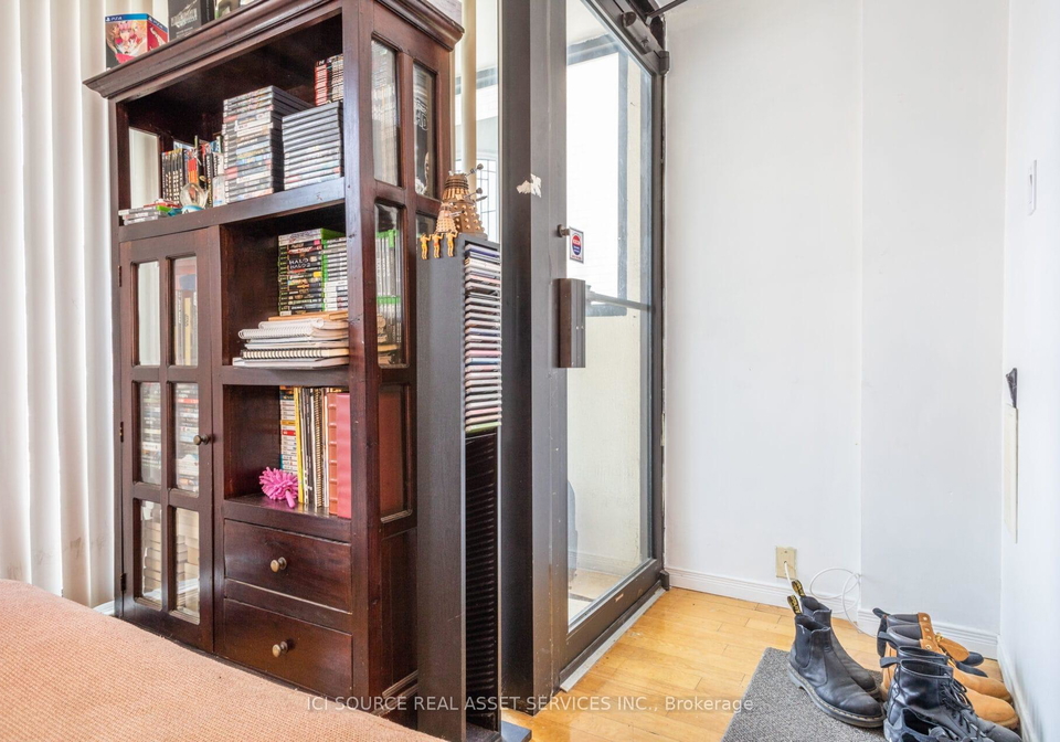 693-euclid-avenue-toronto-ontario-c12633164