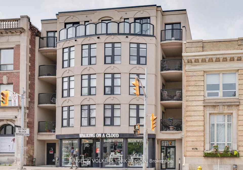 1174-yonge-street-toronto-ontario-c12633228