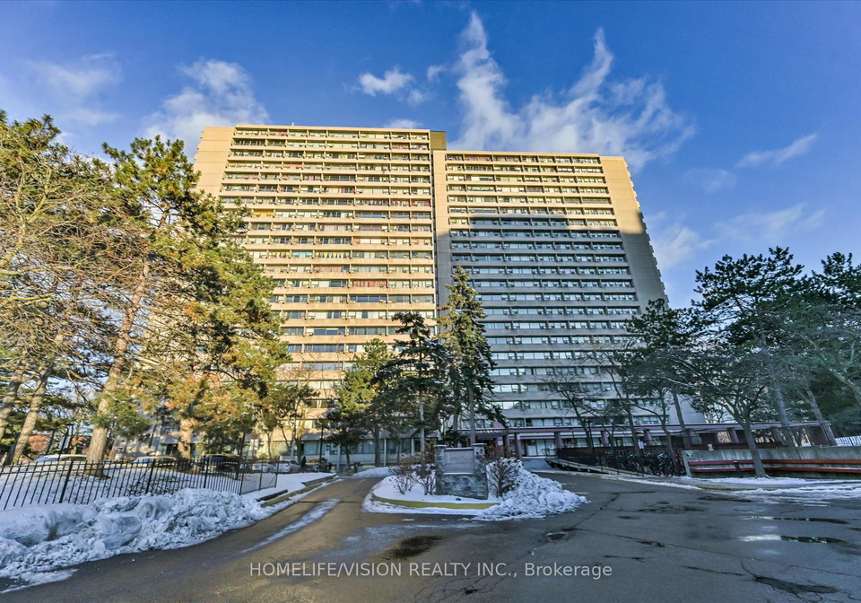 100-leeward-glenway-east-york-ontario-c12633282