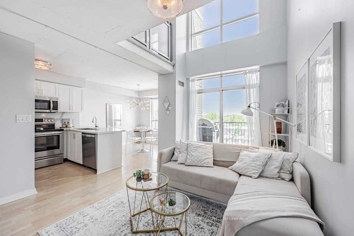 800-king-street-w-toronto-ontario-c12633648