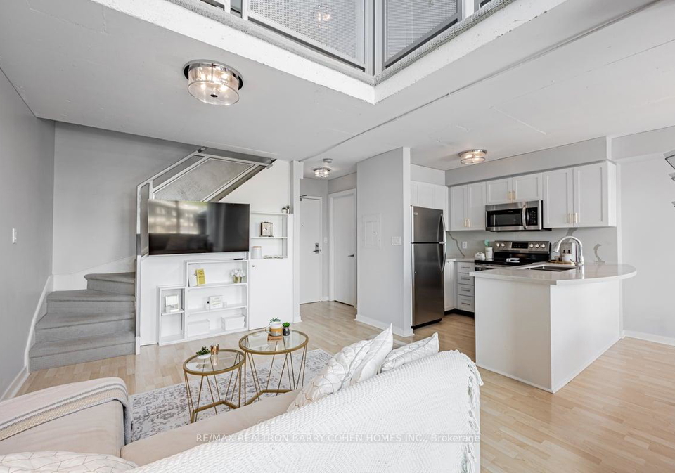800-king-street-w-toronto-ontario-c12633648