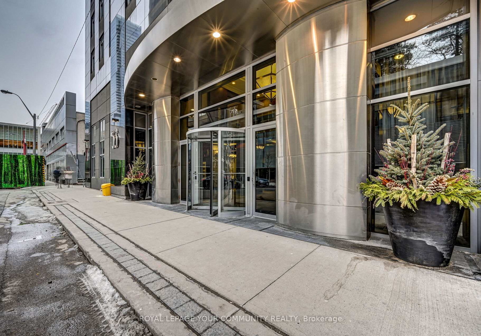 35-balmuto-street-toronto-ontario-c12633894