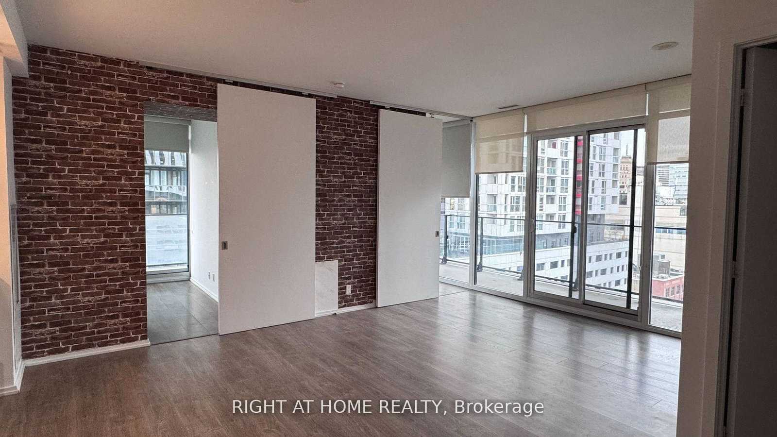 125-peter-street-toronto-ontario-c12634000