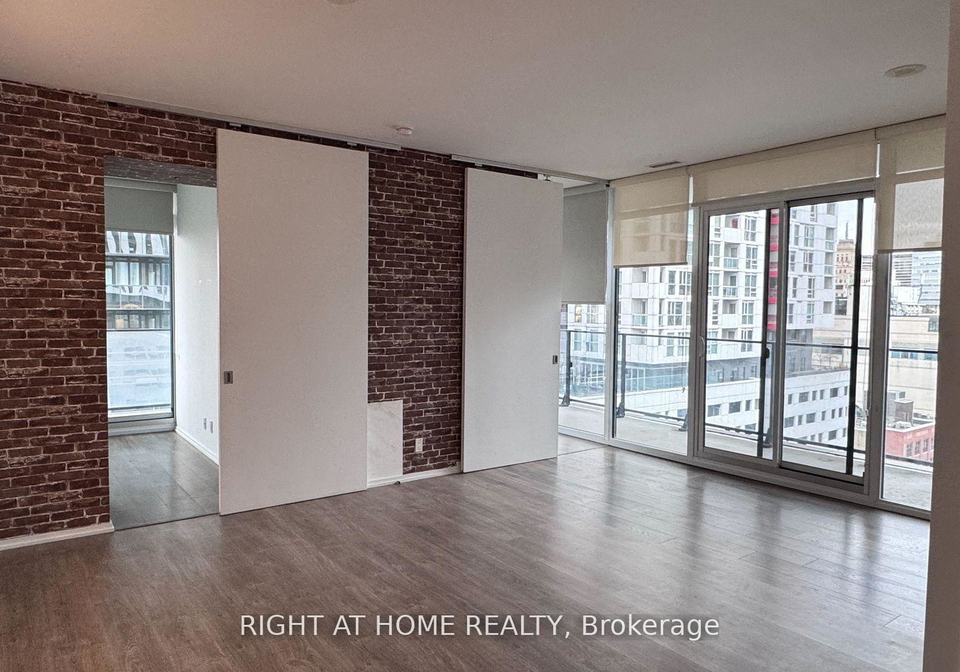 125-peter-street-toronto-ontario-c12634000