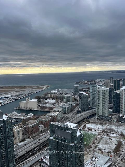 3-concord-cityplace-way-toronto-ontario-c12634086