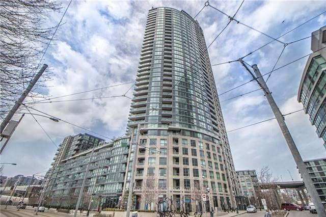 219-fort-york-boulevard-toronto-ontario-c12634136