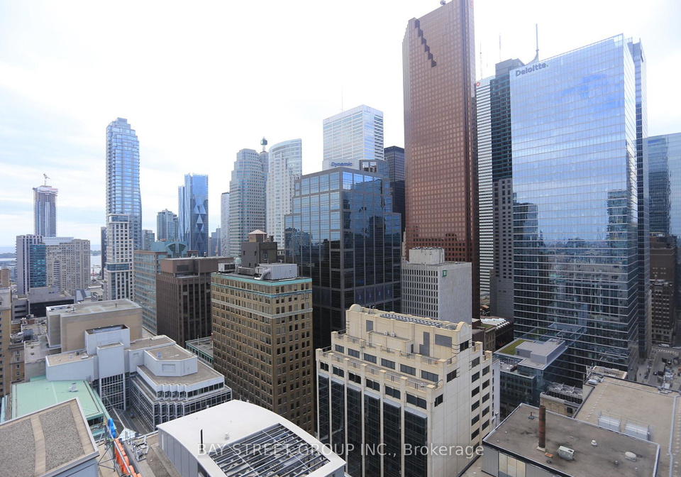 25-richmond-street-toronto-ontario-c12634288