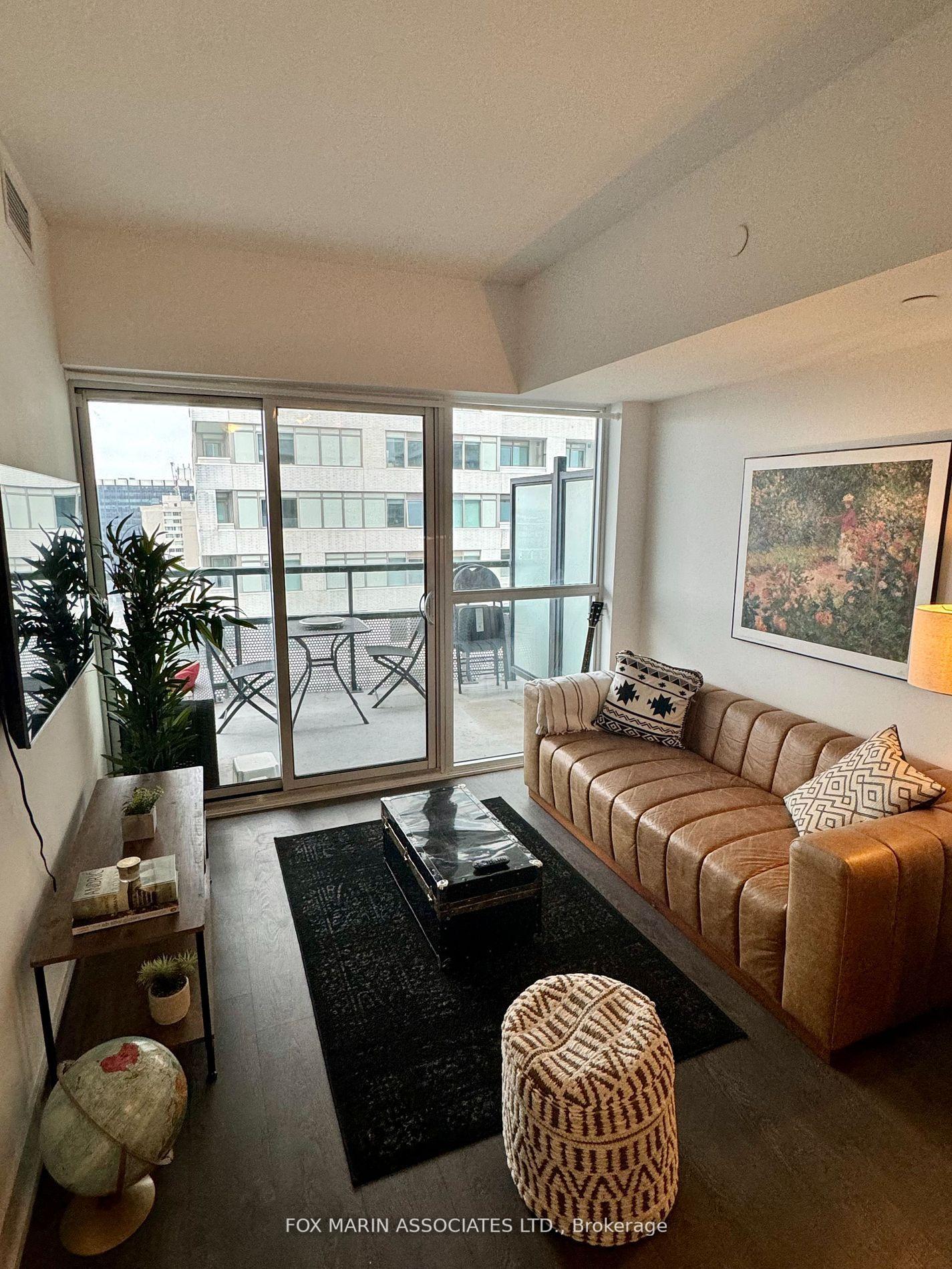 11-lillian-street-toronto-ontario-c12634360
