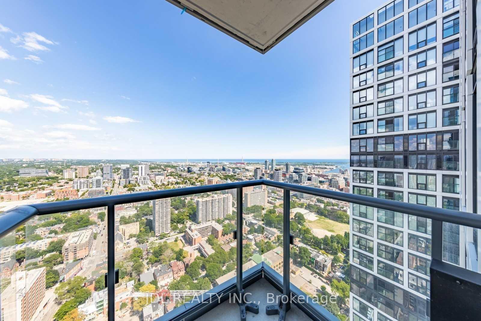 251-jarvis-street-toronto-ontario-c12634454