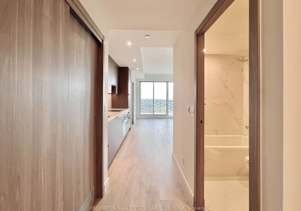 27-mcmahon-drive-north-york-ontario-c12634572