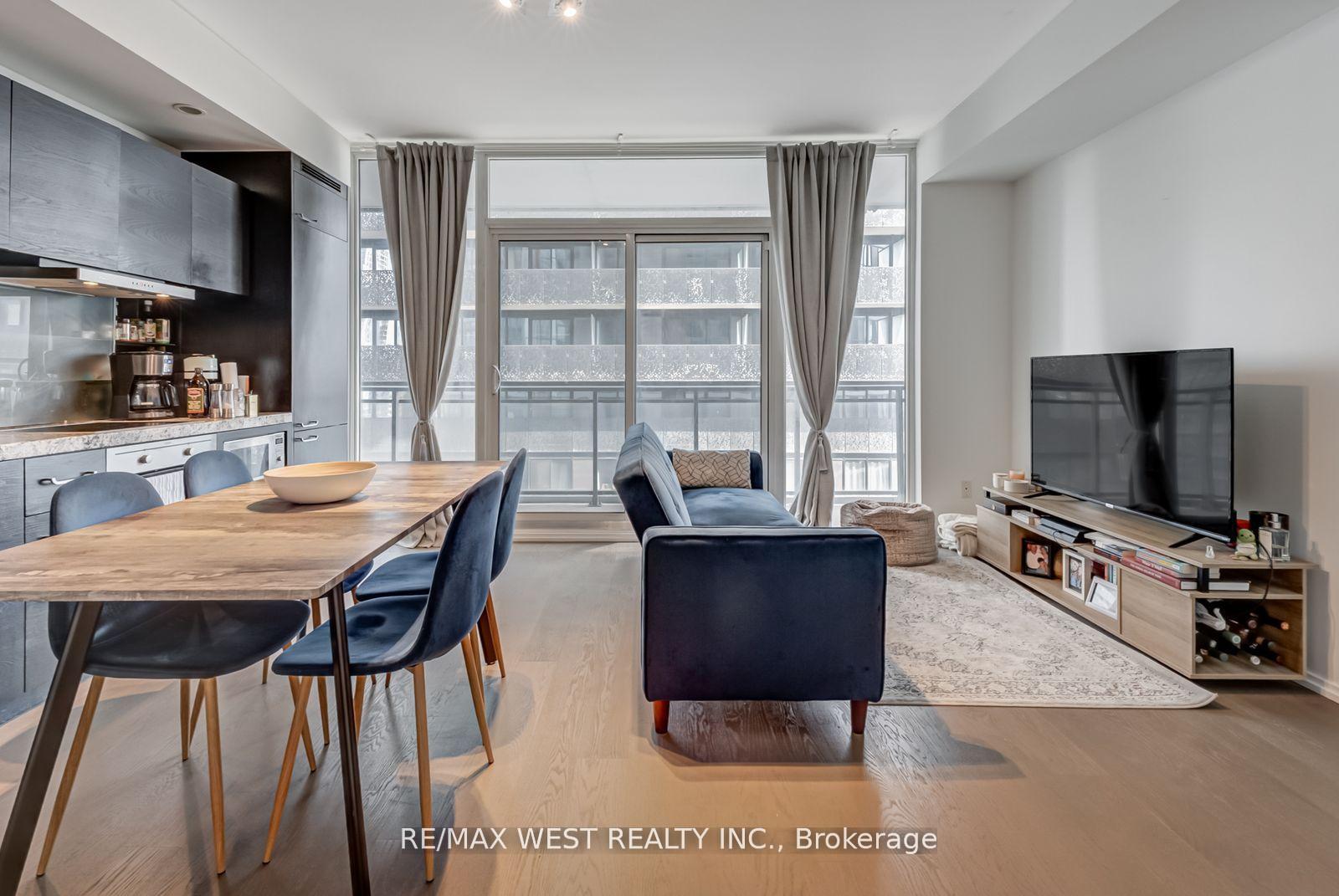 45-charles-street-e-toronto-ontario-c12634628